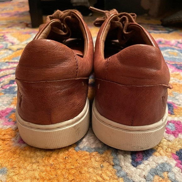 Like new Frye ivy low lace sneaker - Picture 4 of 6